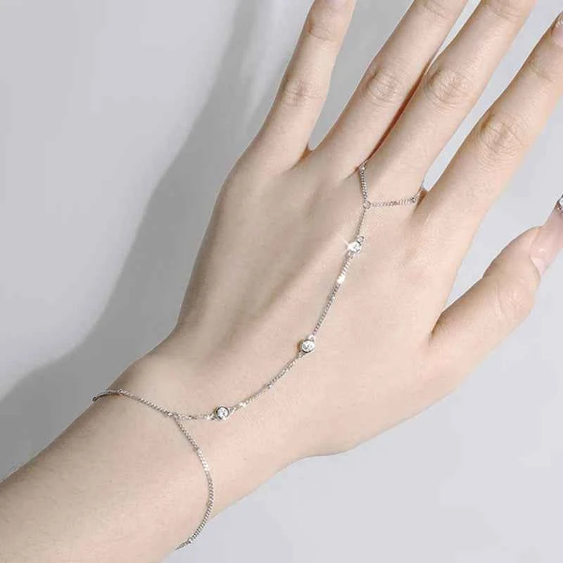 Pulseira de Mão e Dedo de Moissanite Brilhante 3mm em Prata 925 (Banhada a Ouro 18K), Moissanite Cor D VVS1 Certificada